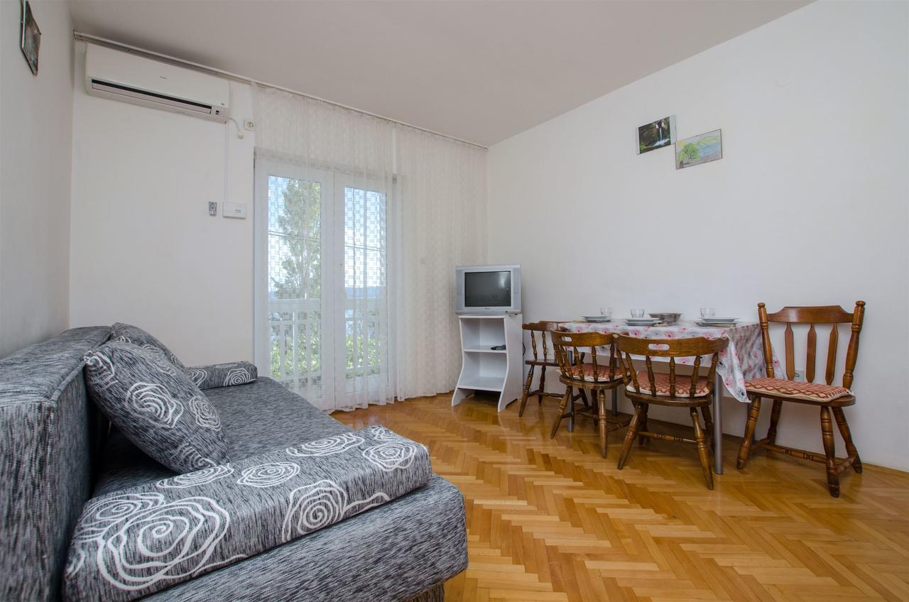 Apartments Anka Duce Exterior photo